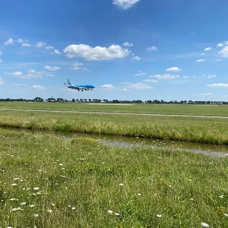 De Keizerskroon Amsterdam-schiphol-halfweg 3*