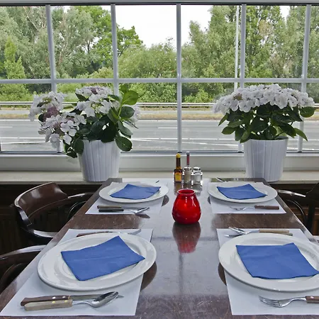 Hotel De Keizerskroon Amsterdam-schiphol-halfweg Halfweg