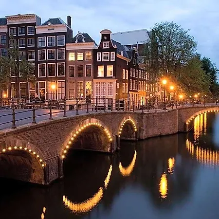 De Keizerskroon Amsterdam-schiphol-halfweg 3*