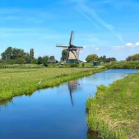 De Keizerskroon Amsterdam-schiphol-halfweg 3*