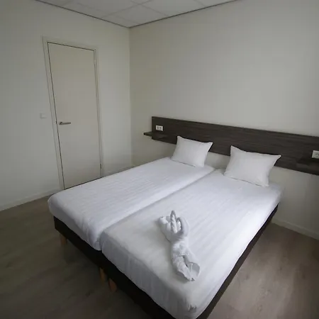 호텔 De Keizerskroon Amsterdam-schiphol-halfweg 3*