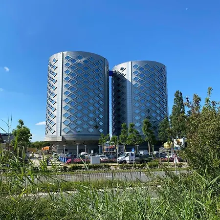 酒店 阿姆斯特丹-史基浦-哈伏威格凯泽斯库瑞姆酒店 3*